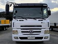 현대 9.5톤 카고 2008년..