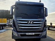 현대 엑시언트 25톤 후축 ..