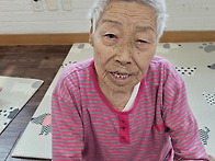 거울보기 및 사진찍어드리..