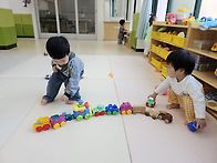 아이사랑방에서 놀..