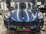 포르쉐 마칸 뒷범퍼 복원 ..