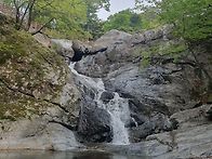 운문산 독리바위