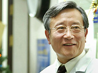 【선우경식 鮮宇景植(144..