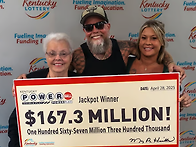 "개 버릇 남 못 ..