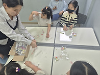 볼펜 꾸미기행사
