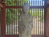 석조보살입상