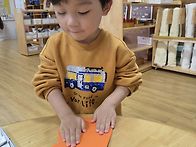 데칼코마니 기법으로 나비..