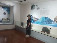 세계 화석 광물 박물관에서