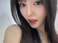 우아 리더 나나 권나연&#