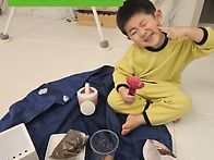 꽃무지반 윤지온"..