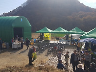 전통 고추장담기 ..