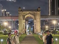 수요도보....독립..