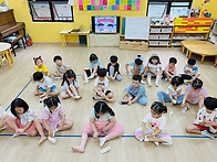 9월 2일) 양말 신고벗기대..