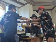 산행.끝나고.풍성한.삼겹살..