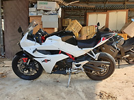 엑시브250r2016년식