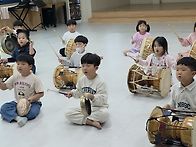 10월12일 월요일"..