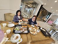 오랫만에 만난 친..