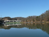 겨울낚시가 시작됐습니다.