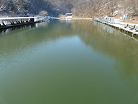 첫 눈속의 상큼한 맛 낚시