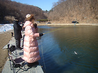 바람 불어도 여사님은 신이..