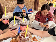 26.3.29 일요일 ..