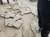 성당 바닥 교체 ..