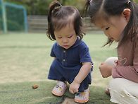 종이비행기를 날려요c..