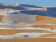 사하라 사막의 눈(2021...