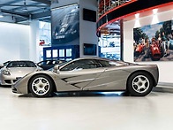 mclaren f1 (makeup / d&g)