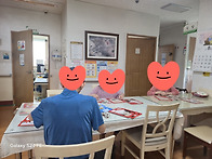 퍼즐맞추기 했어요.