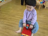 육아종 놀이체험실에 다녀..