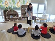별하반: 포일어울림도서관..