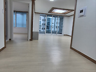 돌아갈 수 없는 집, 지울 ..