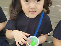 오늘도 우리는 숲에서 자란..
