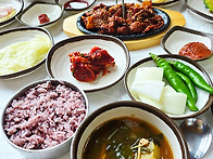 청산도 특별산행 하산음식