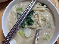 들깨 칼국수