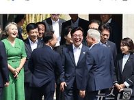 문재인 전 대통령의 배웅