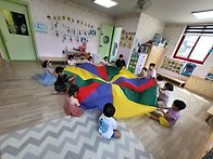 파라슈트로 파도놀..