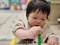 자동차 그림위에 ..