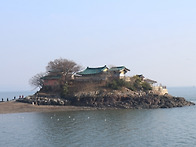 간월암