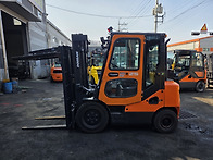 두산 2.5톤 로드스태빌라이..