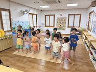 맑은햇살3,4반 7월 영어 ..