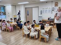 ＜슬기반＞ 리나와 헬렌 선생님과 함께하는..