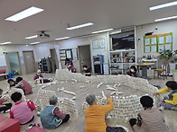 4월 2일 종이컵 ..