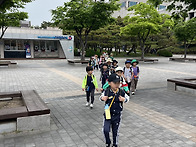 5월 23일 : 전쟁기념관 견..
