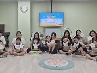&#128150;작은 손잡고..