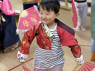 10월 13일 화요일 : 한국..