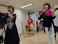 위례 35단지 경로당 공연