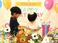 6월 생일의 주인공..