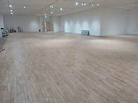 이천도자재단예술관실내찰..